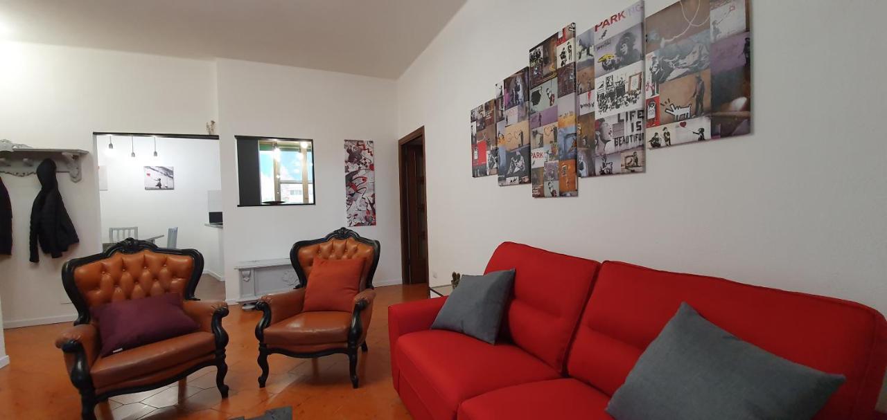 Apartmán 2 Bed Flat Centre & Stadio Free Parking Terni Exteriér fotografie